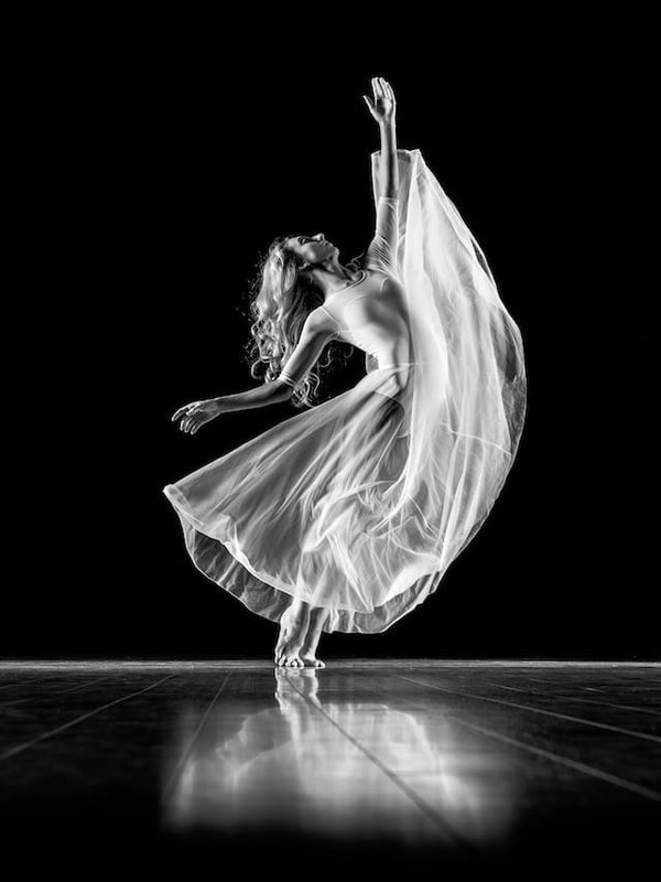 Danse sportive: différents styles, compétition et bienfaits pour la santé