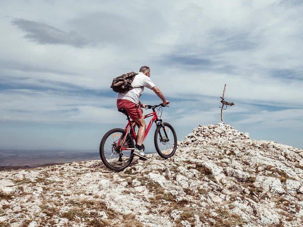 Quels sont les accessoires incontournables pour faire du vélo ?