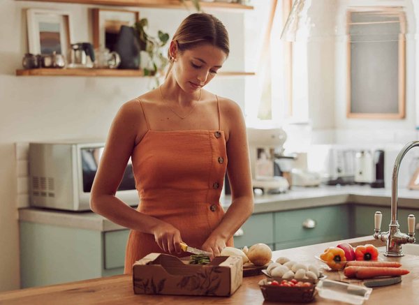 Des glucides essentiels pour une perte de poids saine : combien en consommer quotidiennement pour une femme ?