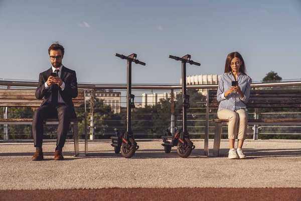 5 critères à considérer avant l'achat d'une trottinette électrique